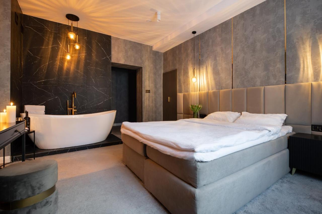 Apartamenty Drewno I Ogien 奥尔什丁 外观 照片